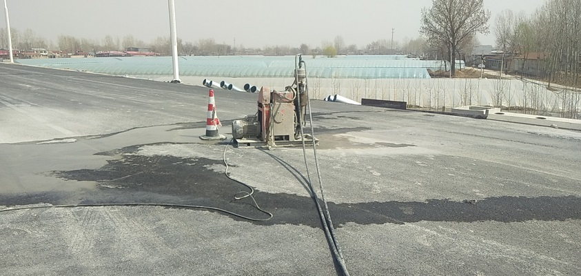 南丰道路回填土下沉注浆